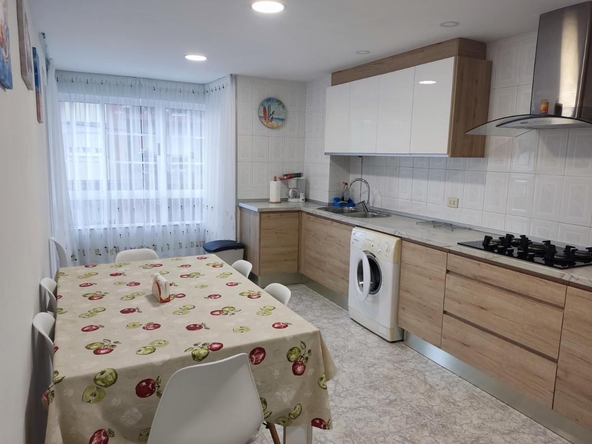 De Apartamentos Pampin Ponte Do Porto A Coruña Kültér fotó